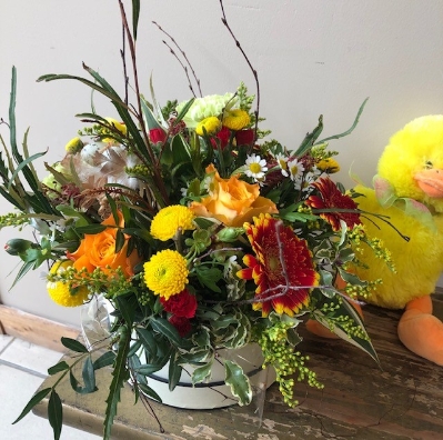 Easter Hatbox Arrangement