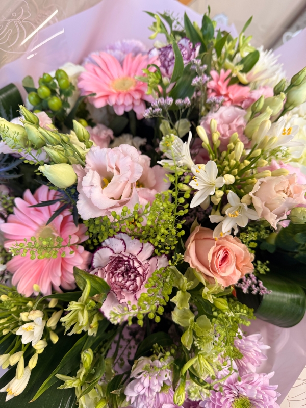 Luxury Pastel Mother's Day Delight