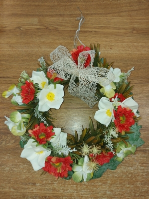 Red Poppy and Hydrangea Door Wreath