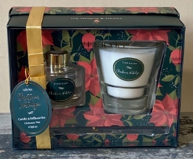 Poinsettia Candle & Diffuser Set – Christmas Nostalgia