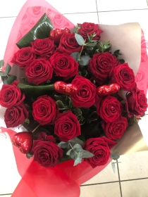 Luxury Valentine Red Roses