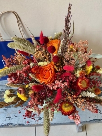 Dried Flower Vibrant Hatbox